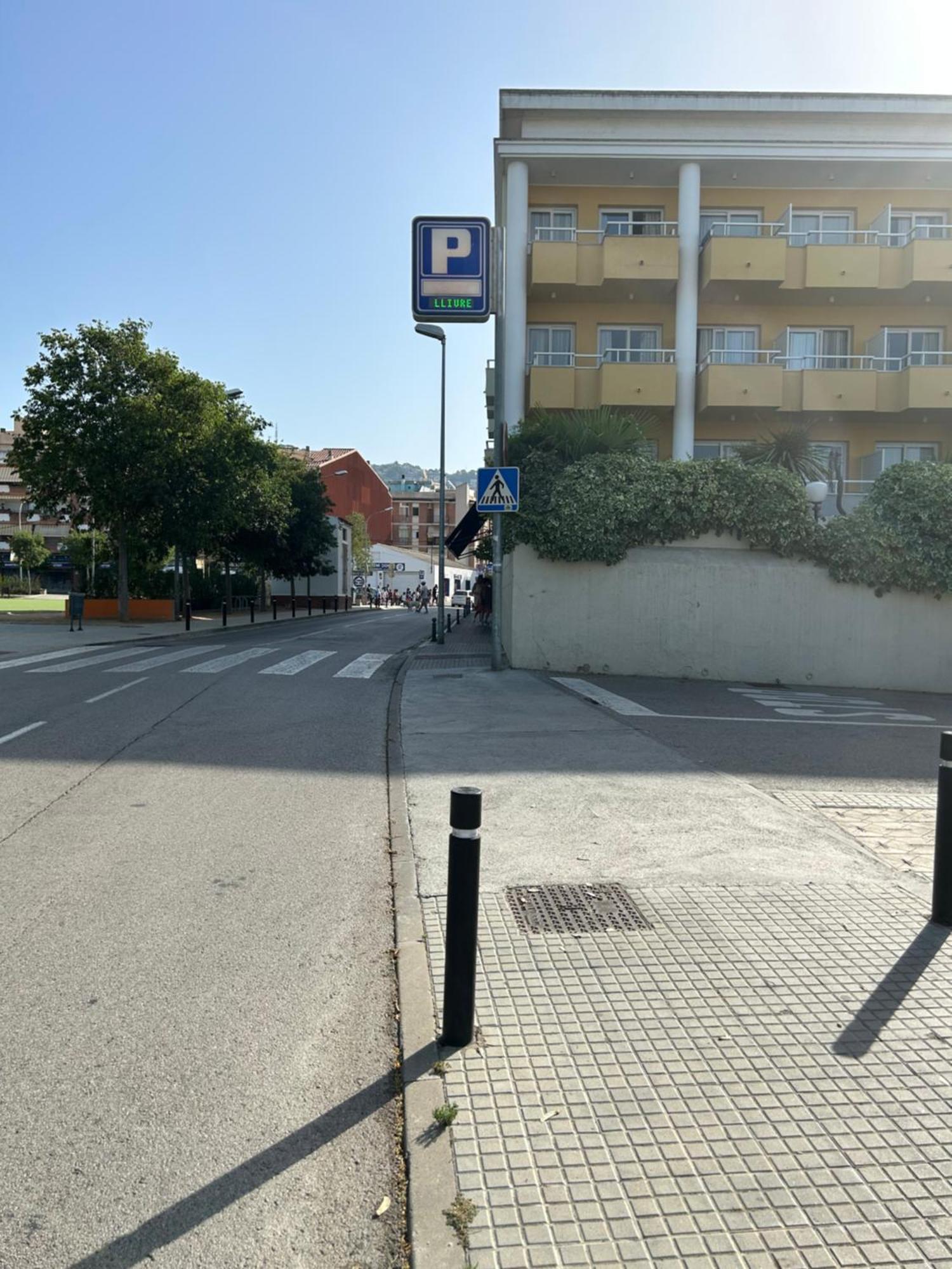 Centrico Apartamento A 150 Metros De La Playa. Parking* Lloret de Mar Exterior photo